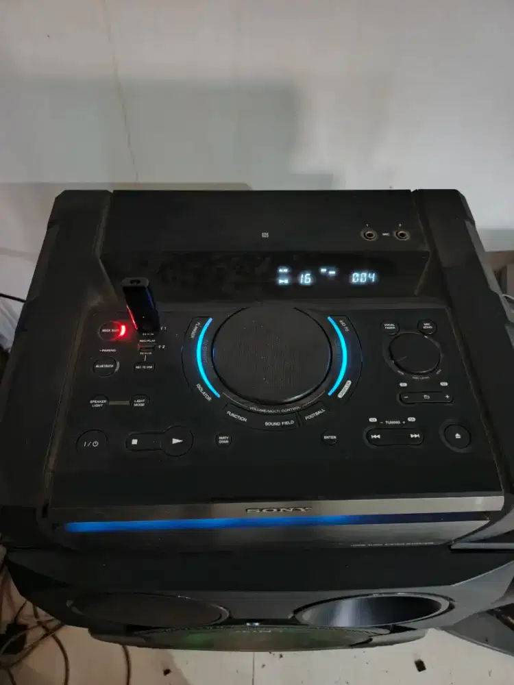 Di jual home audio sony shake X7D
