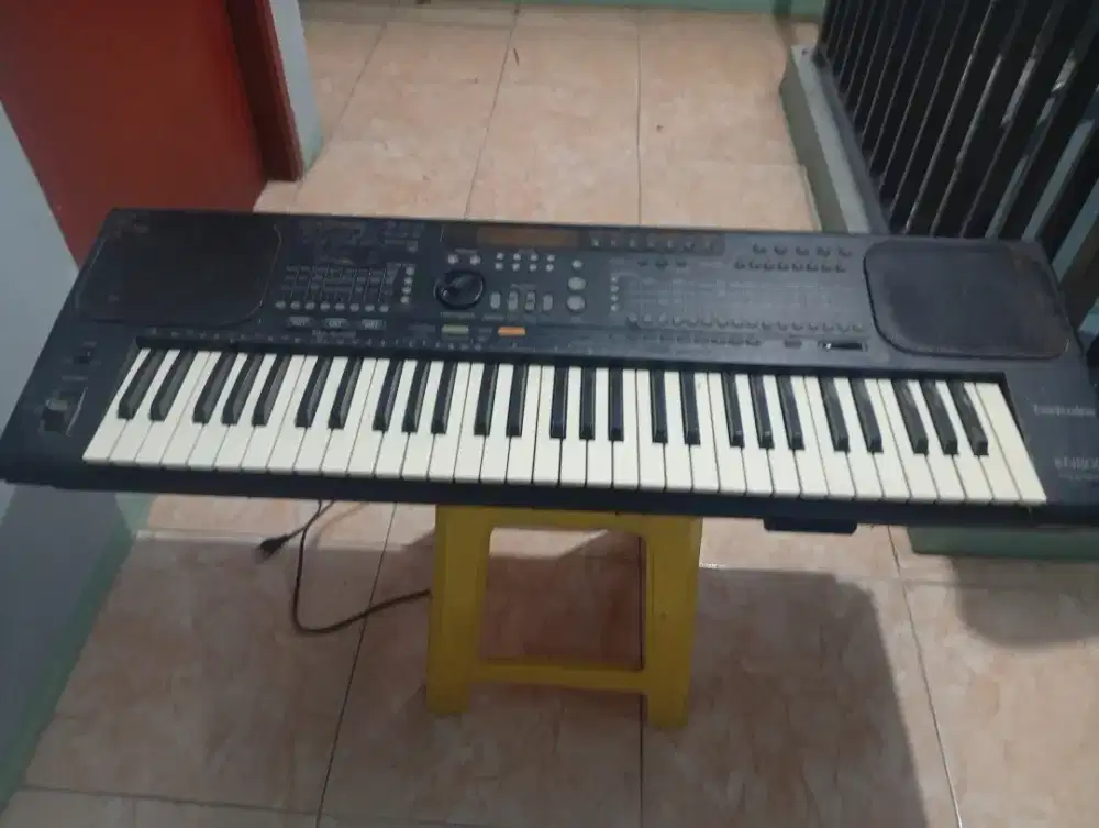 Keyboard Jadul KN800