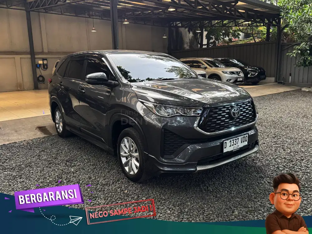 TOYOTA KIJANG INNOVA 2.0 ZENIX V HV CVT MODELLISTA HYBRID 2024 MATIC
