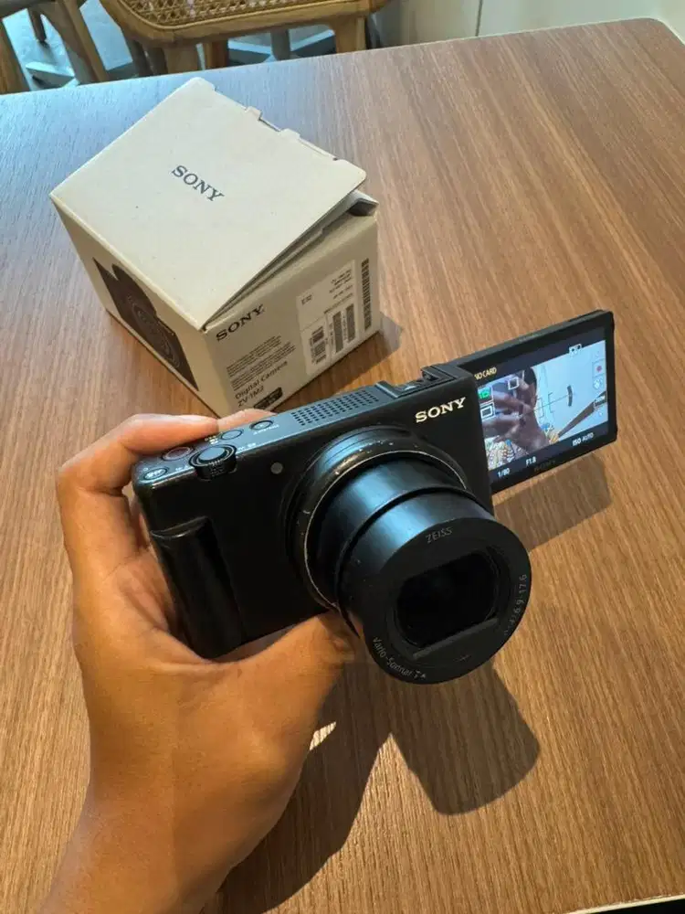 Sony ZV-1 Mark II Minus Lecet Pemakaian