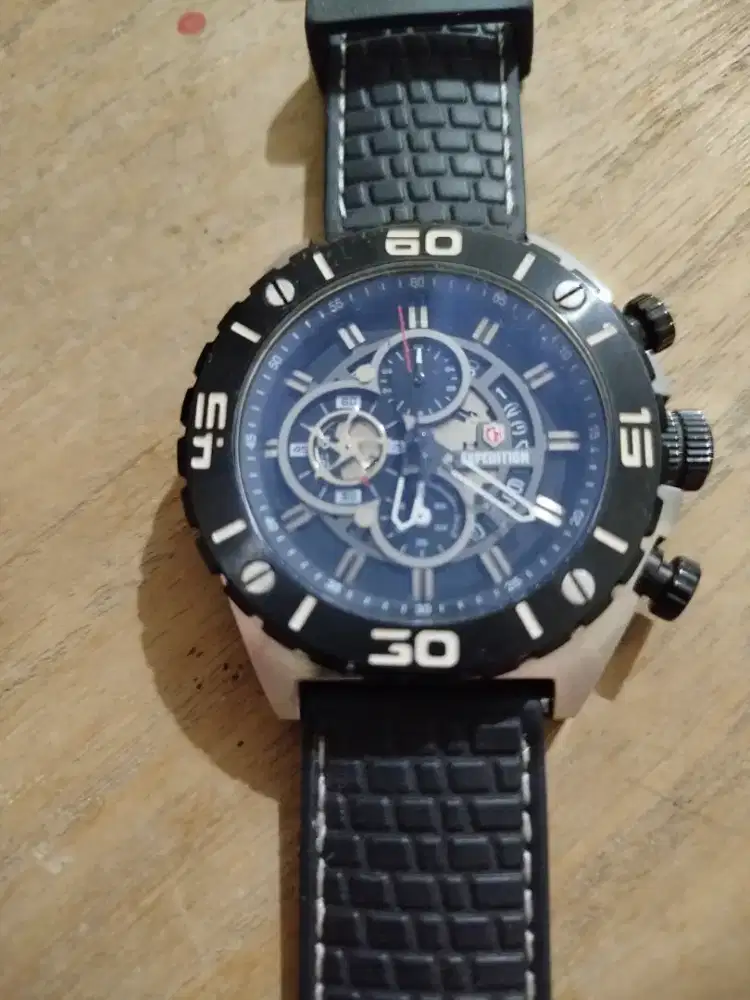 Jam Tangan Expedition  E6755 M