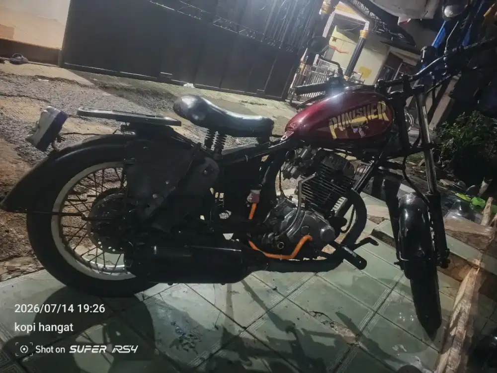 GL pro neotech custom motor indian cycle