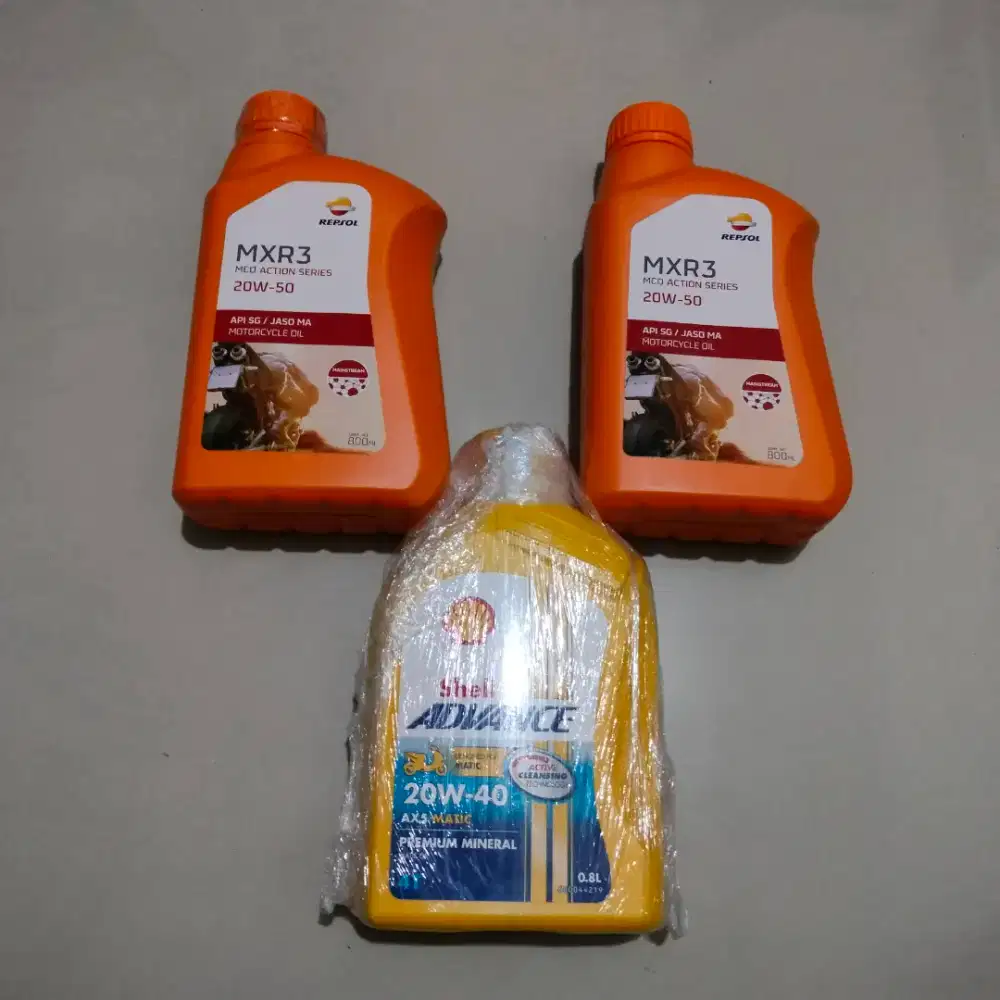 Oli Repsol MXR3 20W-50 Shell AX5 20W-40 800ml