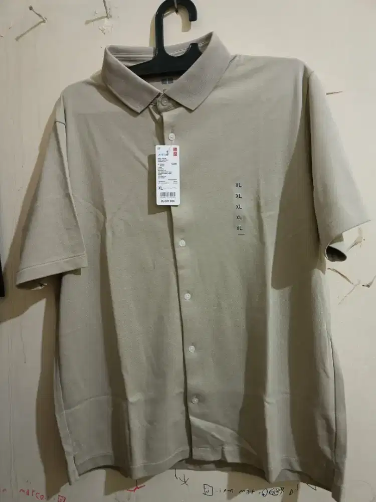 uniqlo airism polo full kancing