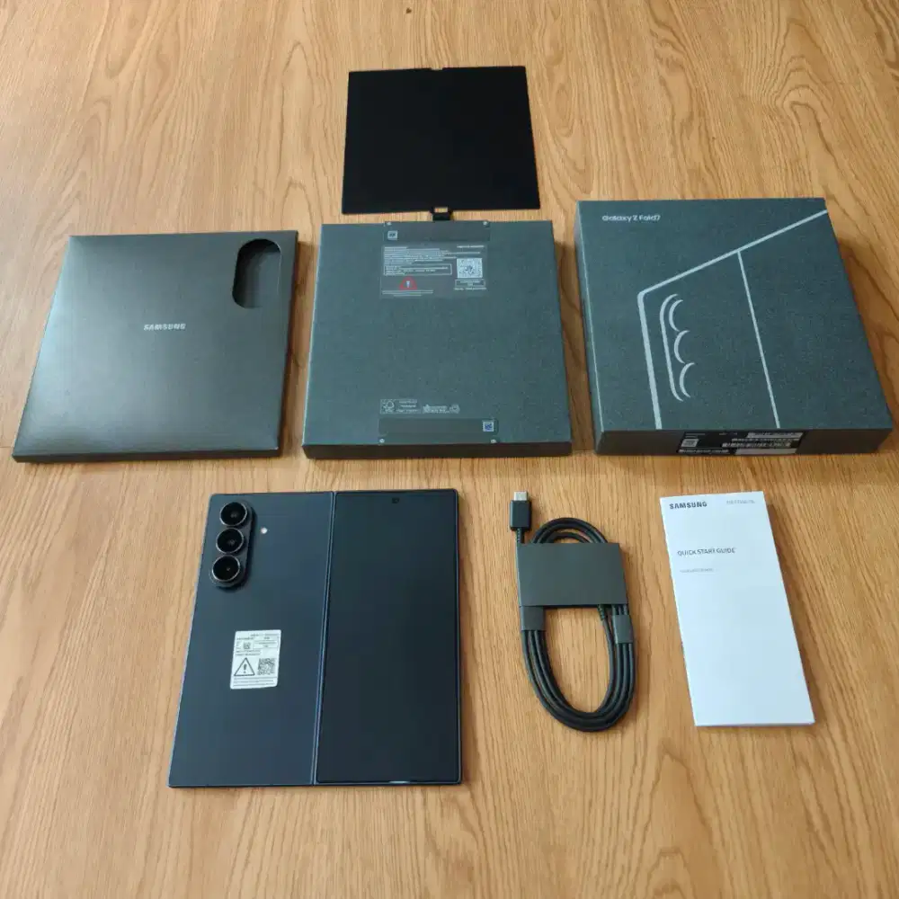 Samsung Z Fold 7 16GB / 1TB Fullset Mulus Resmi SEIN