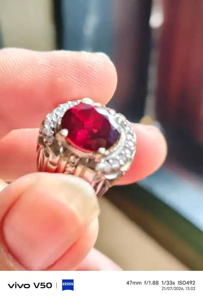 Batu Garnet malaya