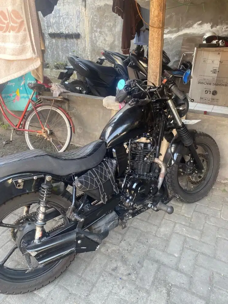 Motor custom Yamaha