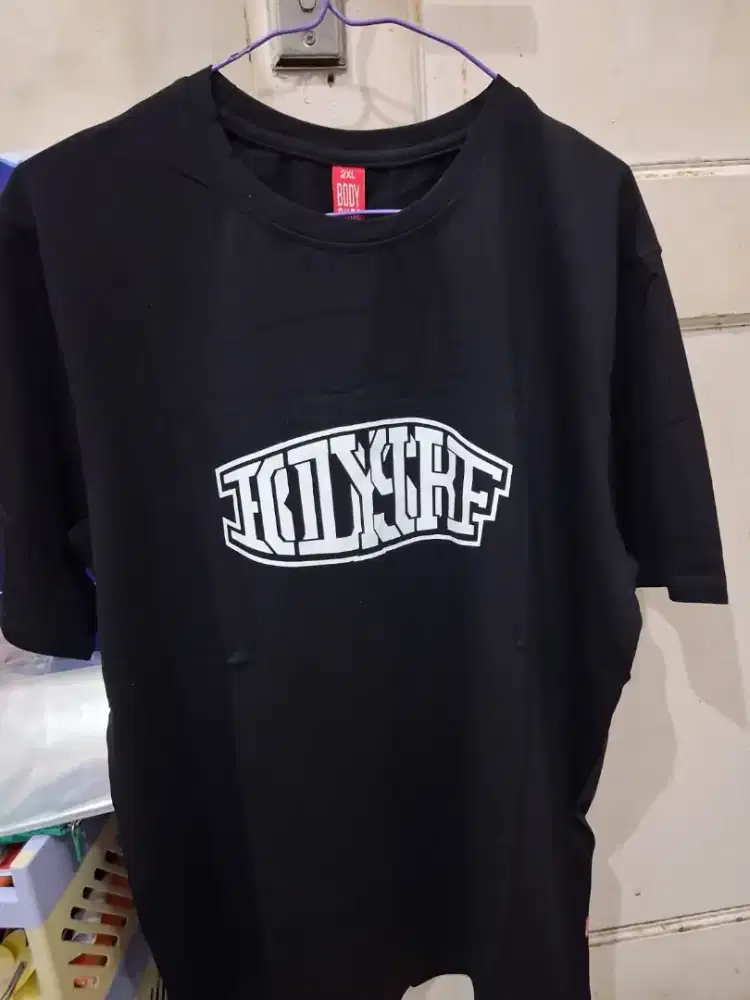 Baju kaous merk
Ecordie. Warna hitam
Limited edition
Barang terawat
Pr