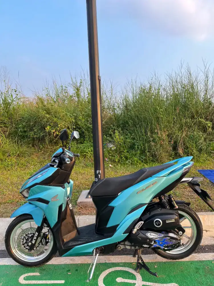 Vario 125 LED new