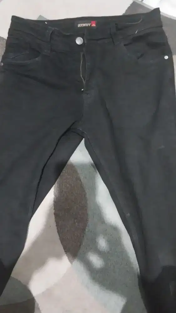 Celana Panjang Jeans Hitam Pria Denim
