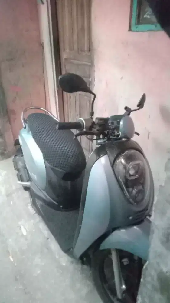 Jual cepat Scoopy karbu 2012