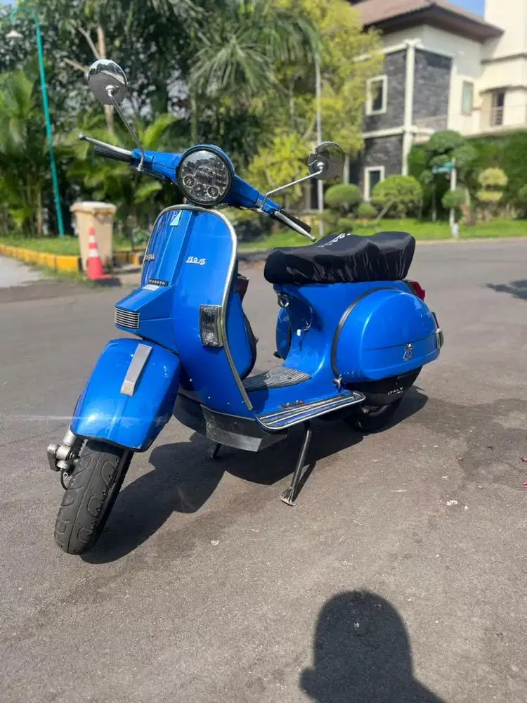 Piaggio Vespa ps 150 x tahun 1980