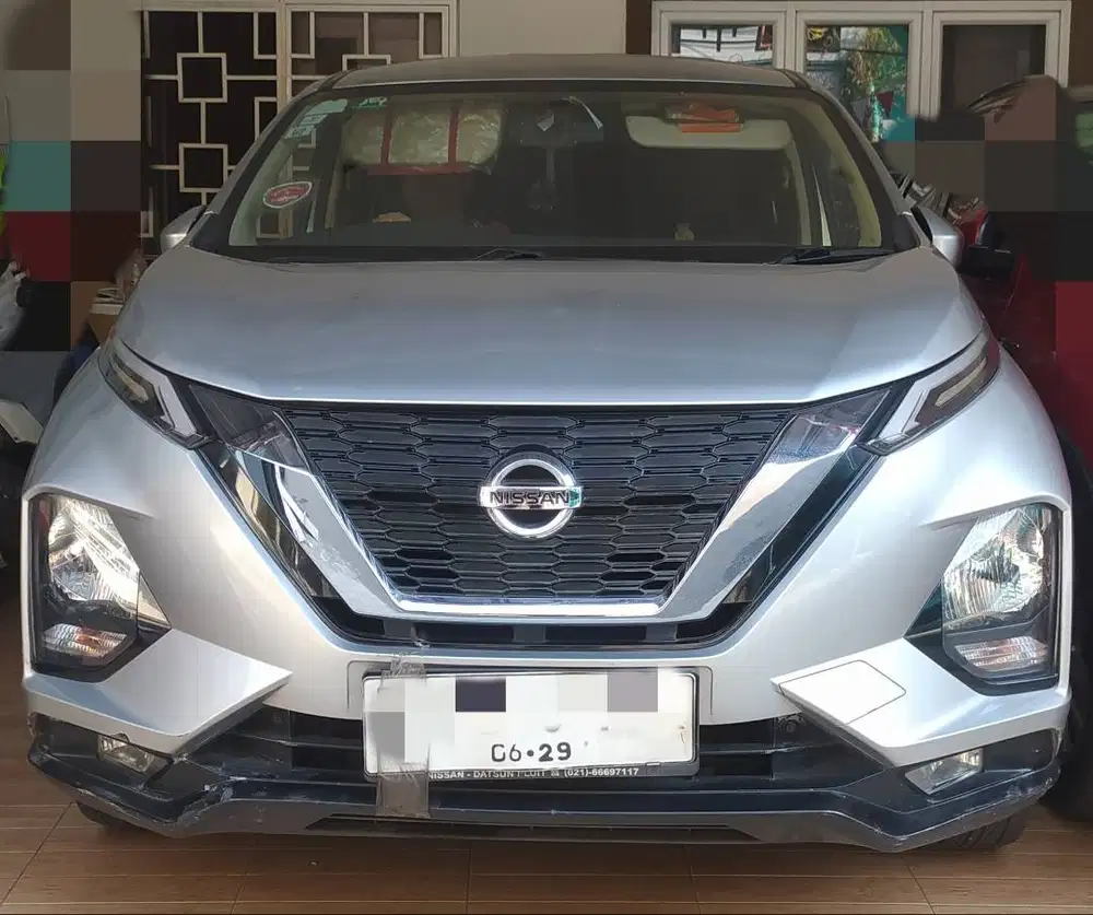 DI JUAL MOBIL NISSAN LIVINA VE 1.5 AT