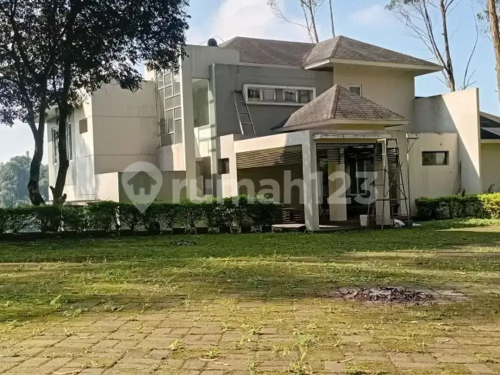 Rumah Villa Asri Dan Tanah Luas View Menawan Di Lembang
