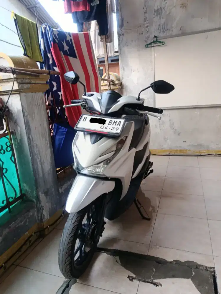 Honda beat cbs 2024 SS BPKB FAKTUR HARGA MASIH BISA NEGO YA BOS