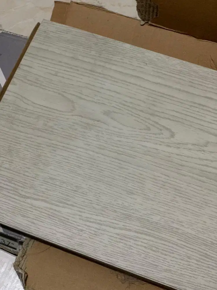 Daedong Vinyl Flooring || White Oak