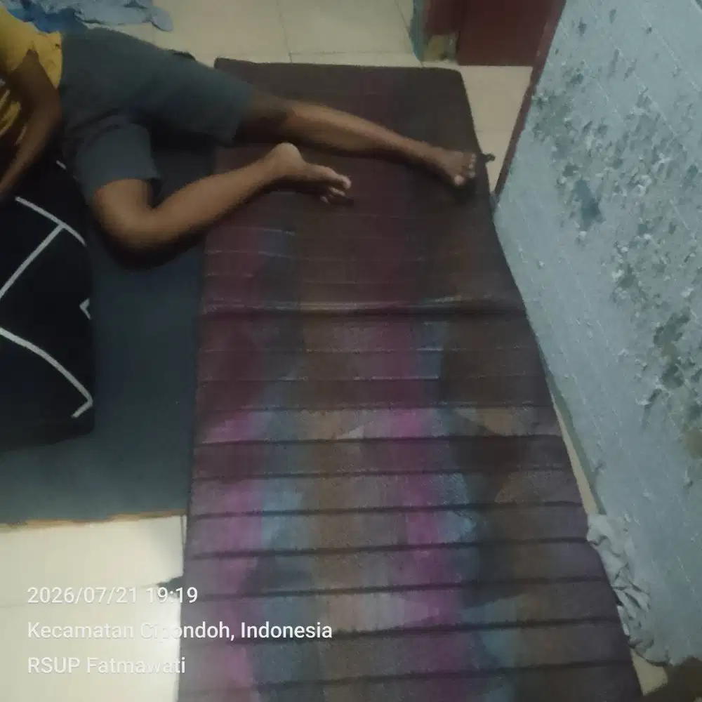 Jual murah bed lipat dan bluetooth lenovo