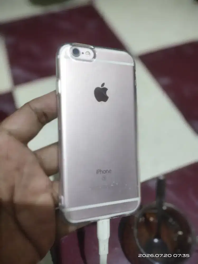 Iphone 6s 64gb msih bisa wa dan yg lainnya