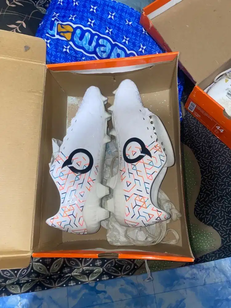 SEPATU BOLA ORTUS ORIGINAL