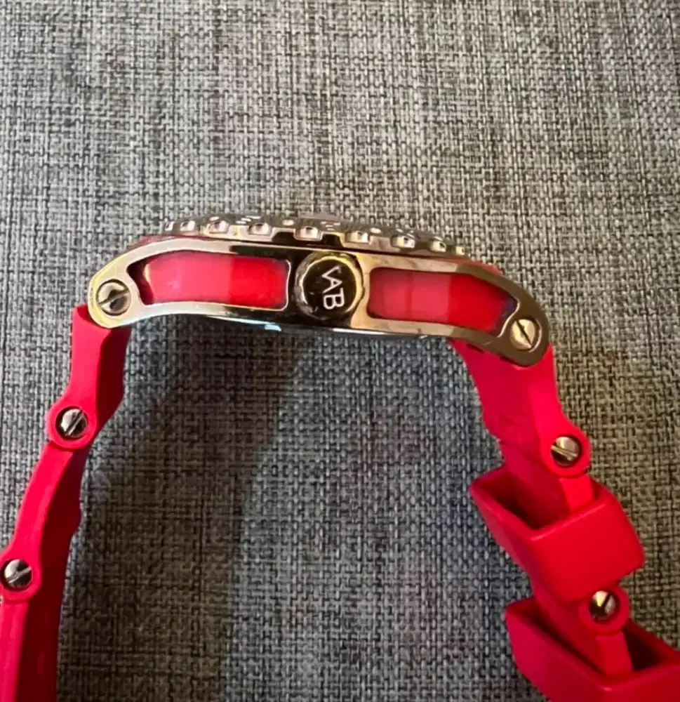 Jam Tangan Vabene Mondo Red gold Original - Mulus Like New
