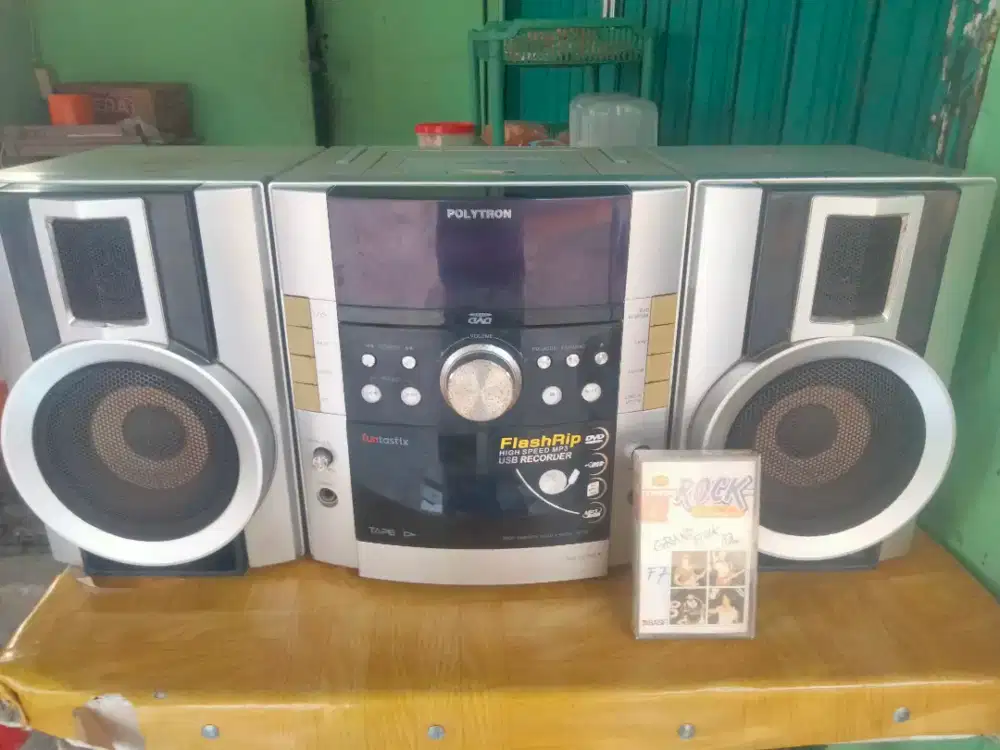 Jual tape compo Polytron pantastik hidup