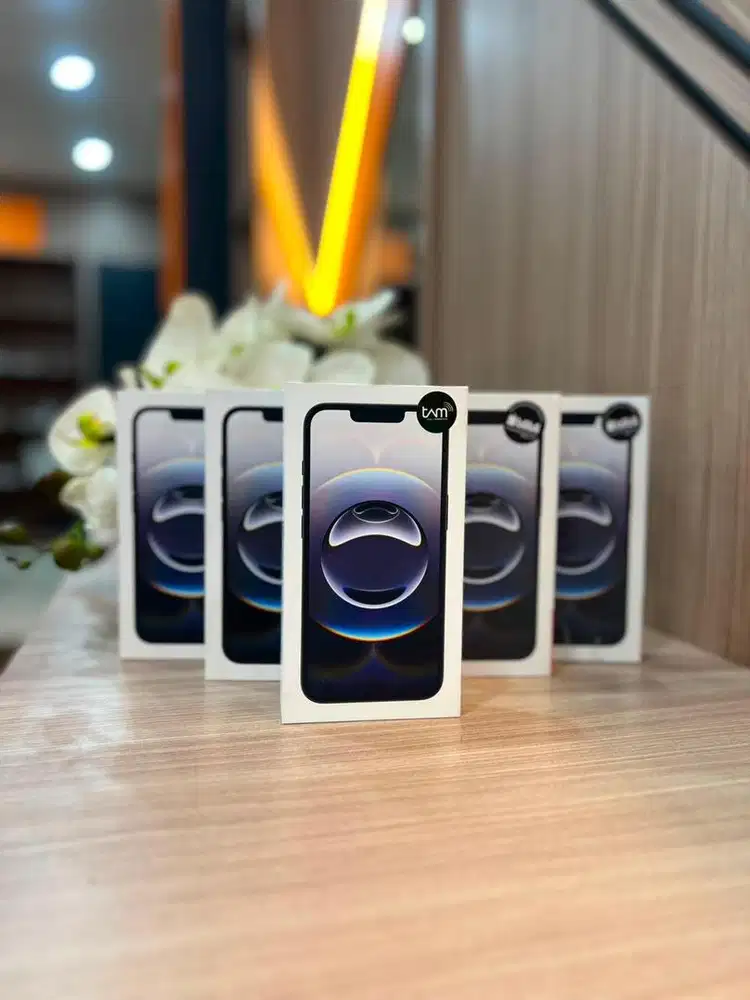 IPHONE 16 E BRANDNEW