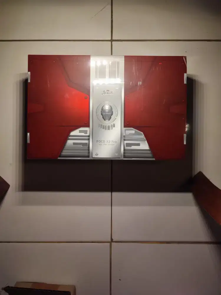 xiaomi Poco X8 pro 12/512 Iron Man edition