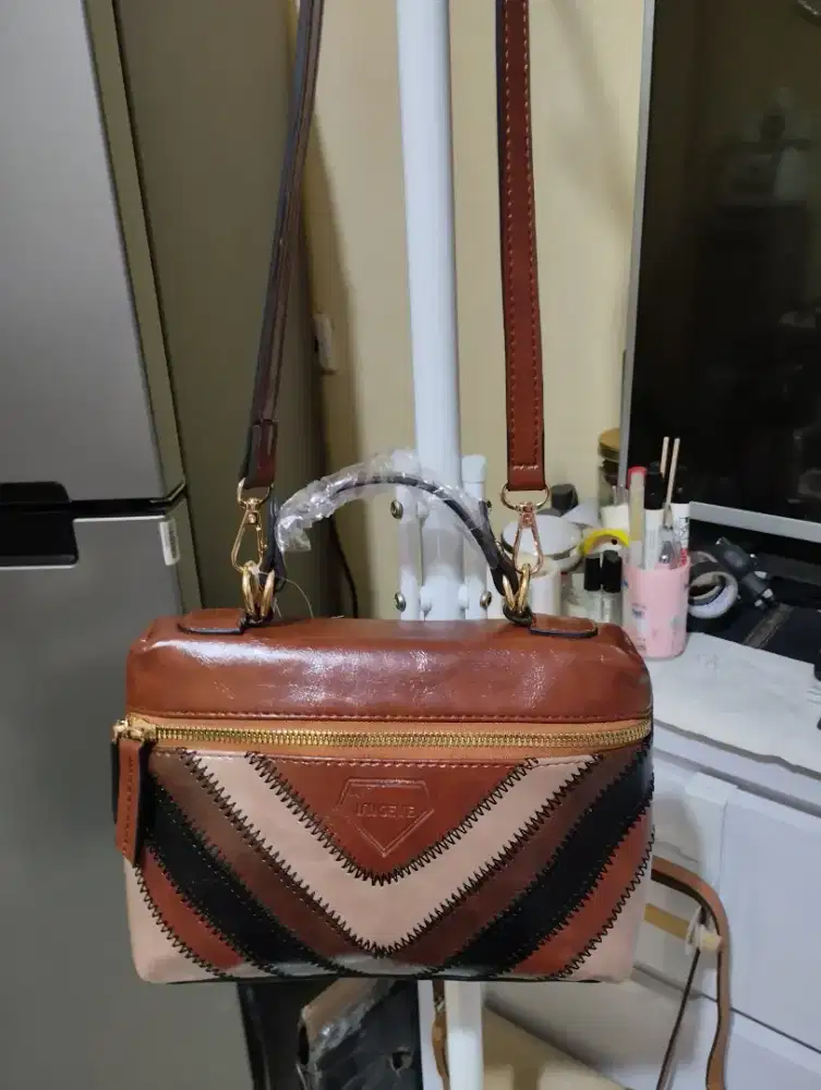 Tas Wanita Kulit Asli