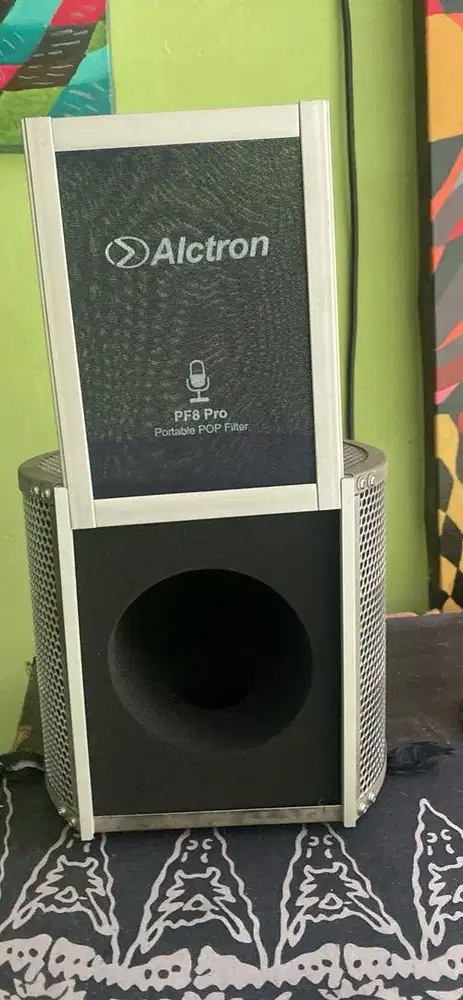 ALCTRON PF8 PRO PROFESSIONAL VOCAL BOOTH WITH POP FILTER
