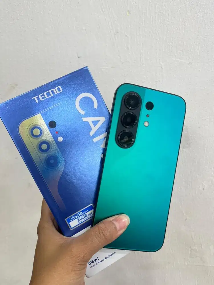 camon 50 ram 12/256 garansi on juni 2027