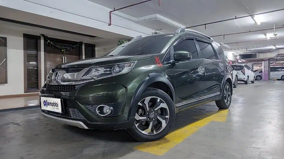 TDP 7, JT Honda BR-V 1.5 E Bensin-AT Hijau 2018