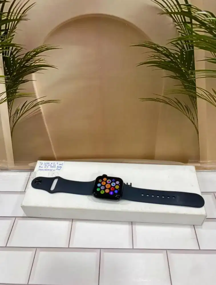 Ip.31146 || Apple Watch SE Gen 2 40mm Midnight (Resmi)