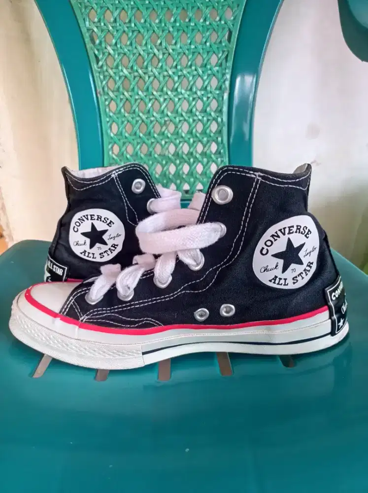 sepatu converse size 40