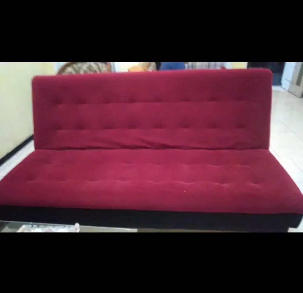 For Sale Sofa Lipat