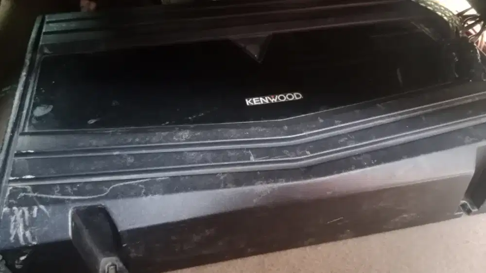 Power amplifier kenwood
