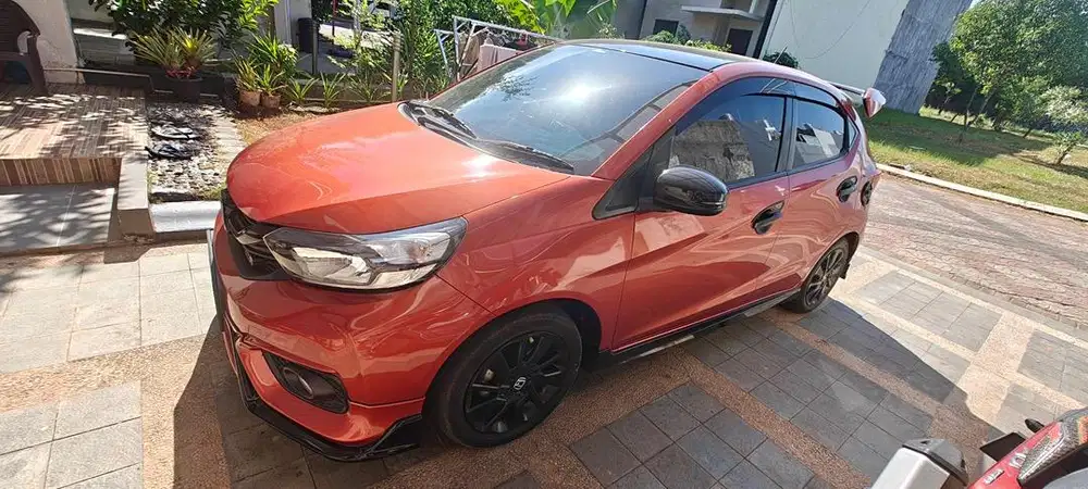 BRIO RS  Urbanite
