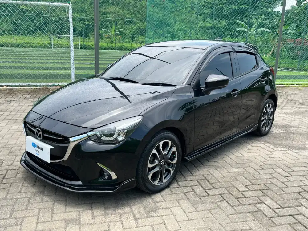 DP 1Jt‼️MAZDA2 R AT FULL VAR LOW KM 2019