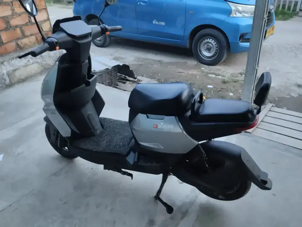 Sepeda listrik d66a