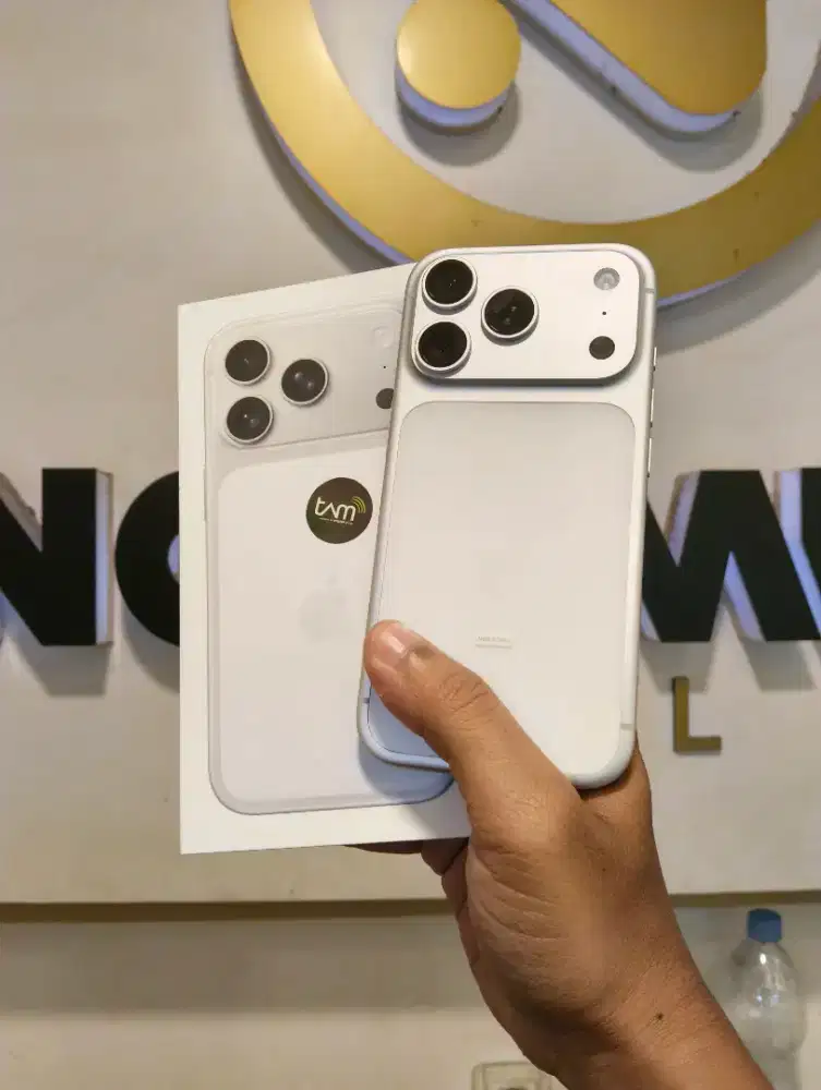 Jual Iphone 17 Pro 256Gb Second Ibox Resmi Mulus No Minus Garansi On