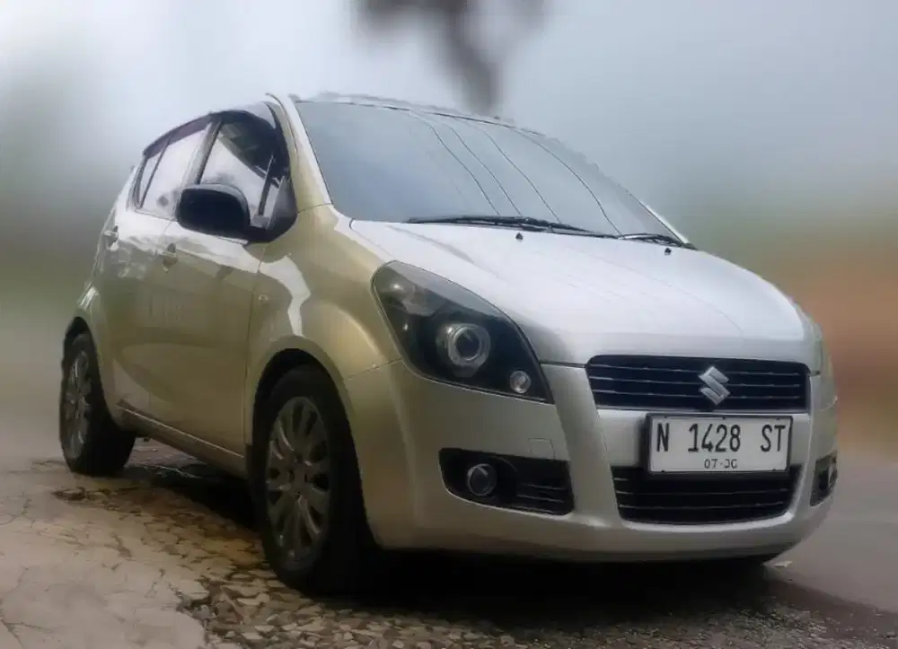 Jual cepat suzuki splash MT
