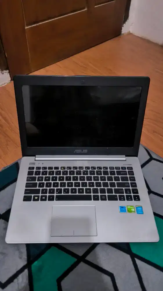 Laptop ASUS A451 14