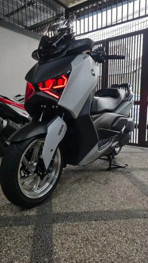 Xmax 2023 conected