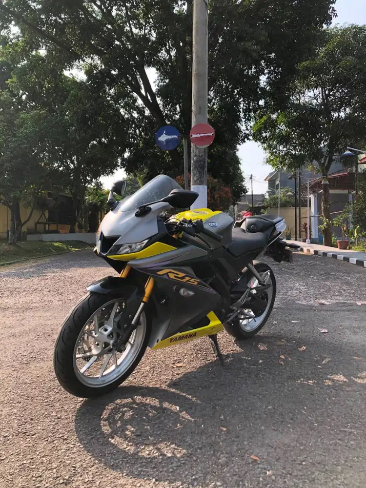 Jual motor yamaha yzf R15 v3