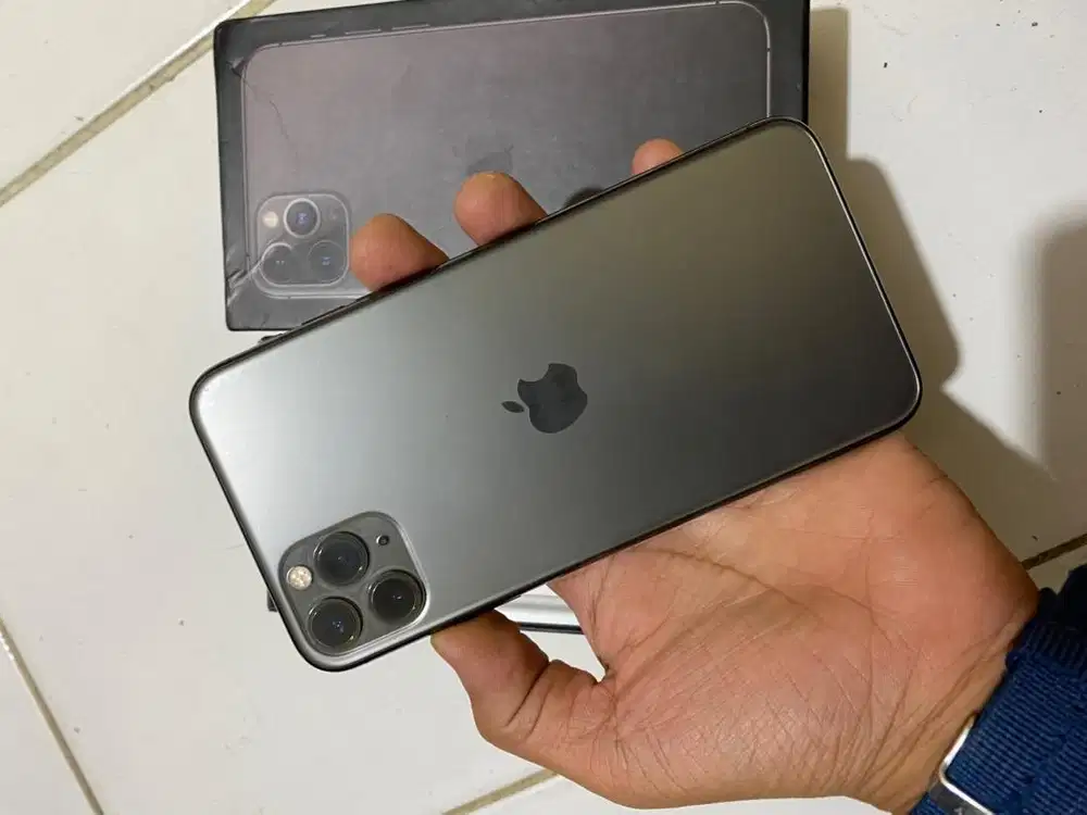 Iphone 11 promax 64gb jaringan aman