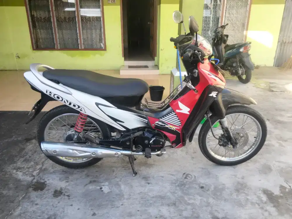 Jual Honda Supra x Thun 2006 surat lengkap