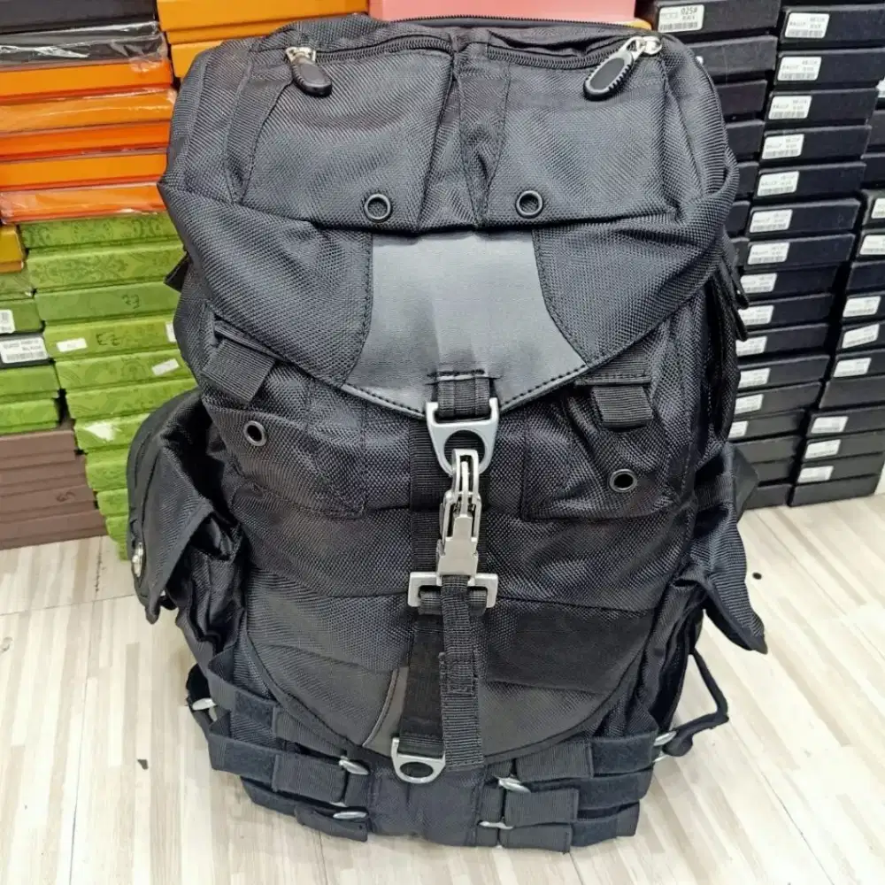 Tas Ransel Pria Tactical Oakley Kitchen Sink Big Capacity 34L - Hitam