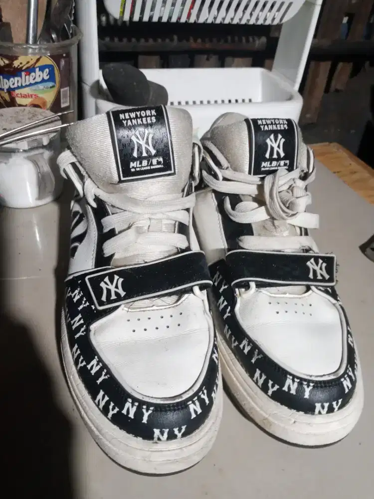 JUAL SEPATU MLB Chunky Liner NYC