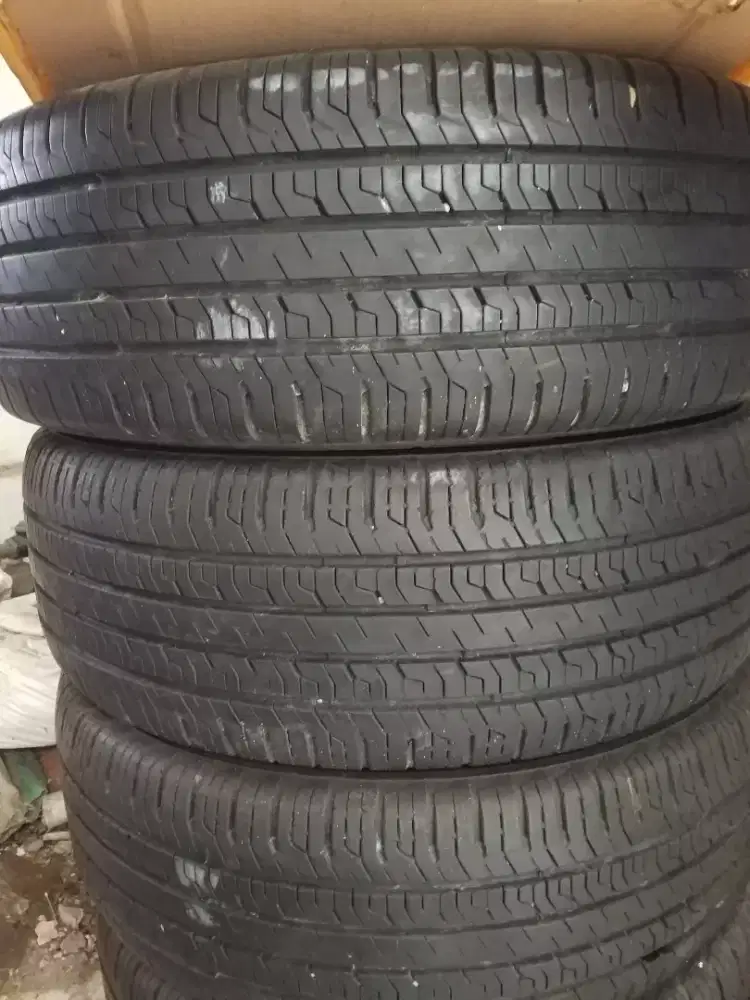 Jual aja ban achiles ring 17 ori masih tebel bngt