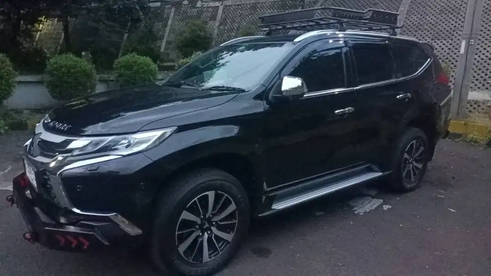PAJERO SPORT DAKAR ULTIMATE 4x2 AT