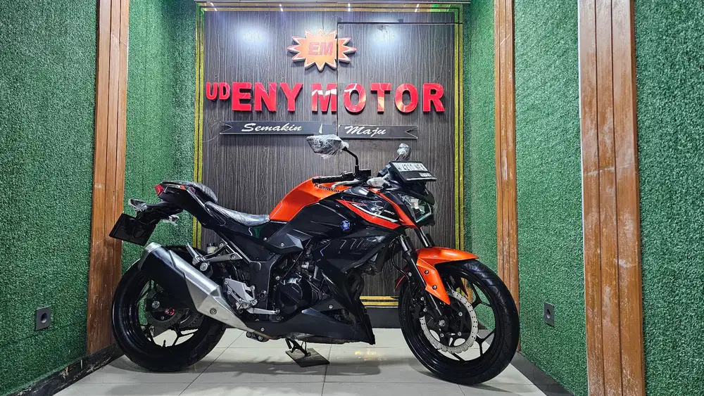 UD ENY MOTOR - Kawasaki Z250 thn 2016 mulus